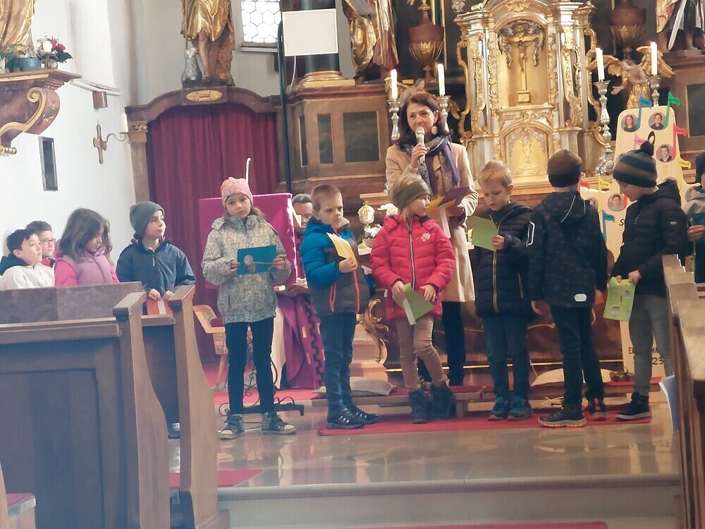 Vorstellgottesdienst ErstkommunionkinderVorstellgottesdienst ErstkommunionkinderVorstellgottesdienst ErstkommunionkinderVorstellgottesdienst